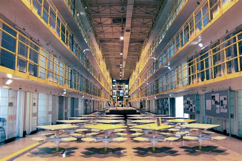 prision correccional|prisión correccional duración.